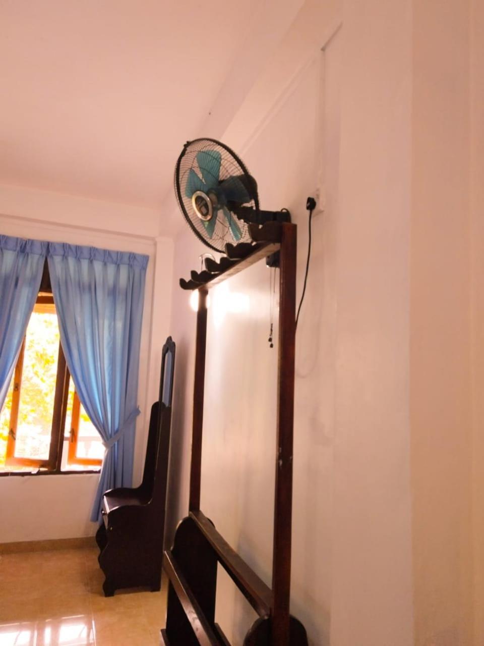 Soorya Inn Елла Екстер'єр фото