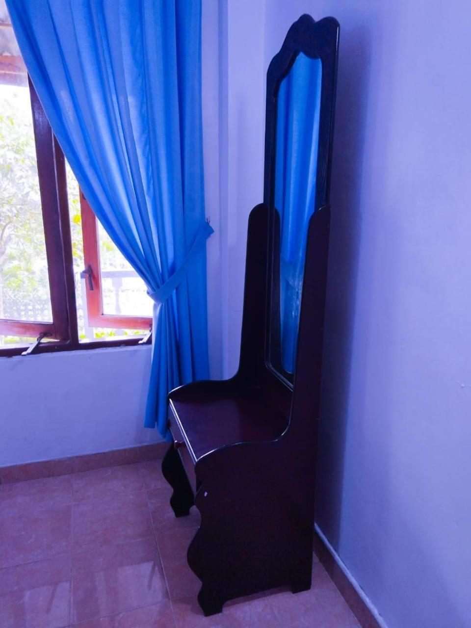 Soorya Inn Елла Екстер'єр фото