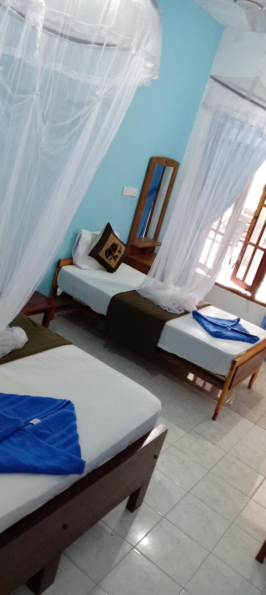 Soorya Inn Елла Екстер'єр фото