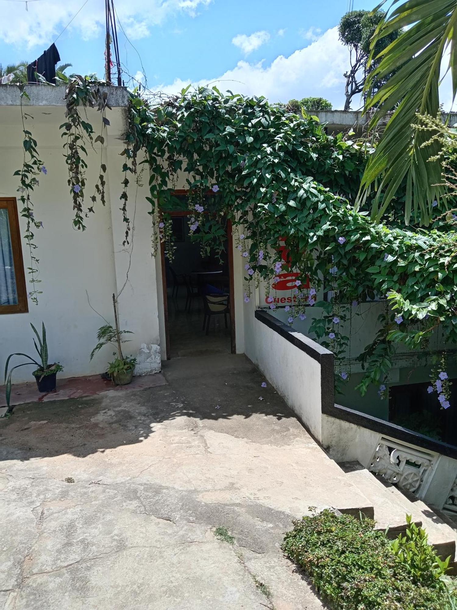 Soorya Inn Елла Екстер'єр фото